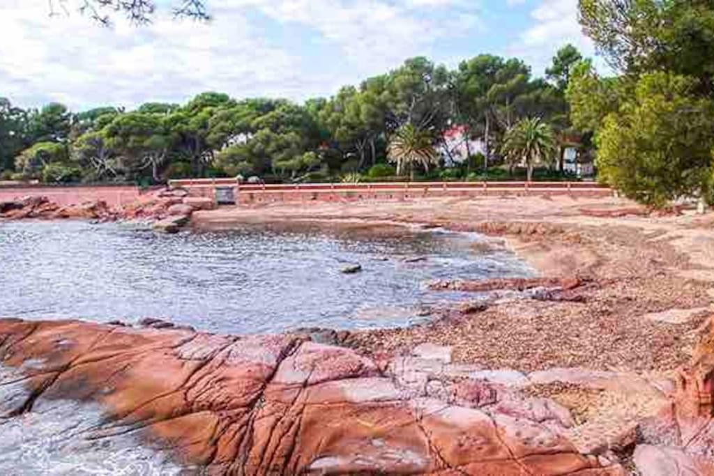 Boreal 4 Pax Bord De Mer Lejlighed Saint-Raphaël Eksteriør billede